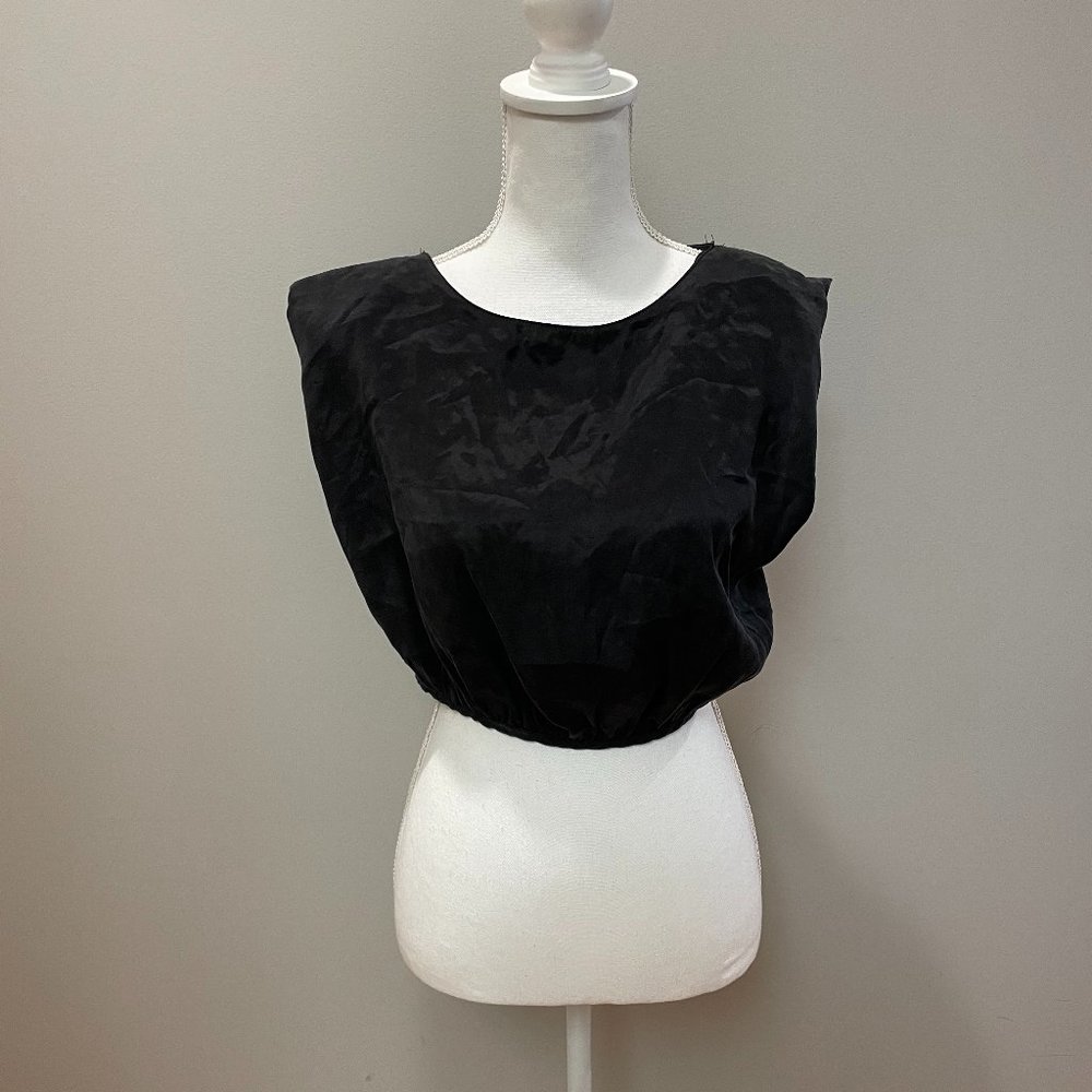 NWT Zara Padded Shoulder Cropped Blouse